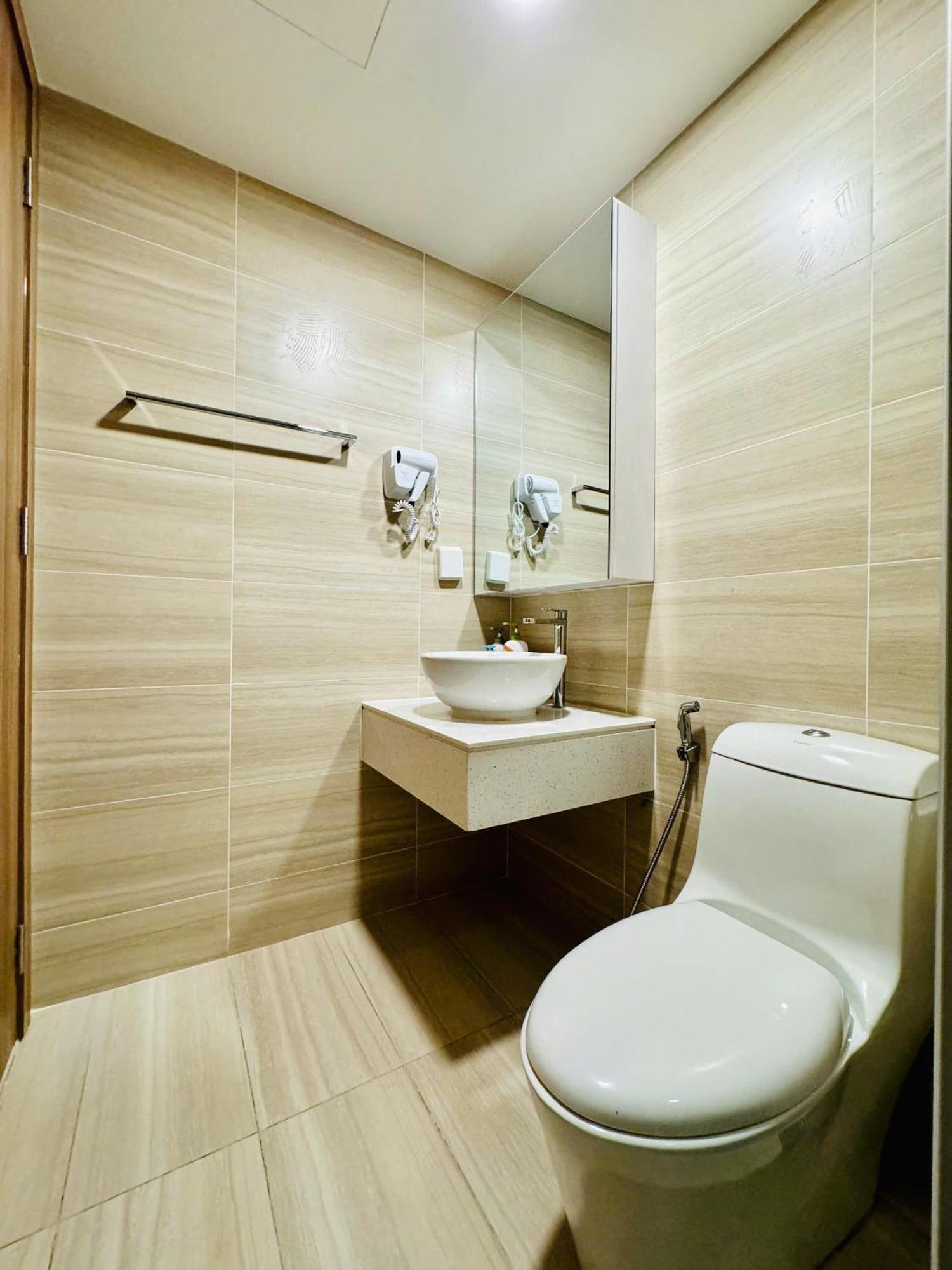 Soho Apt - Luxury Stay, Next To Benthanh Market Bandar Ho Chi Minh Luaran gambar