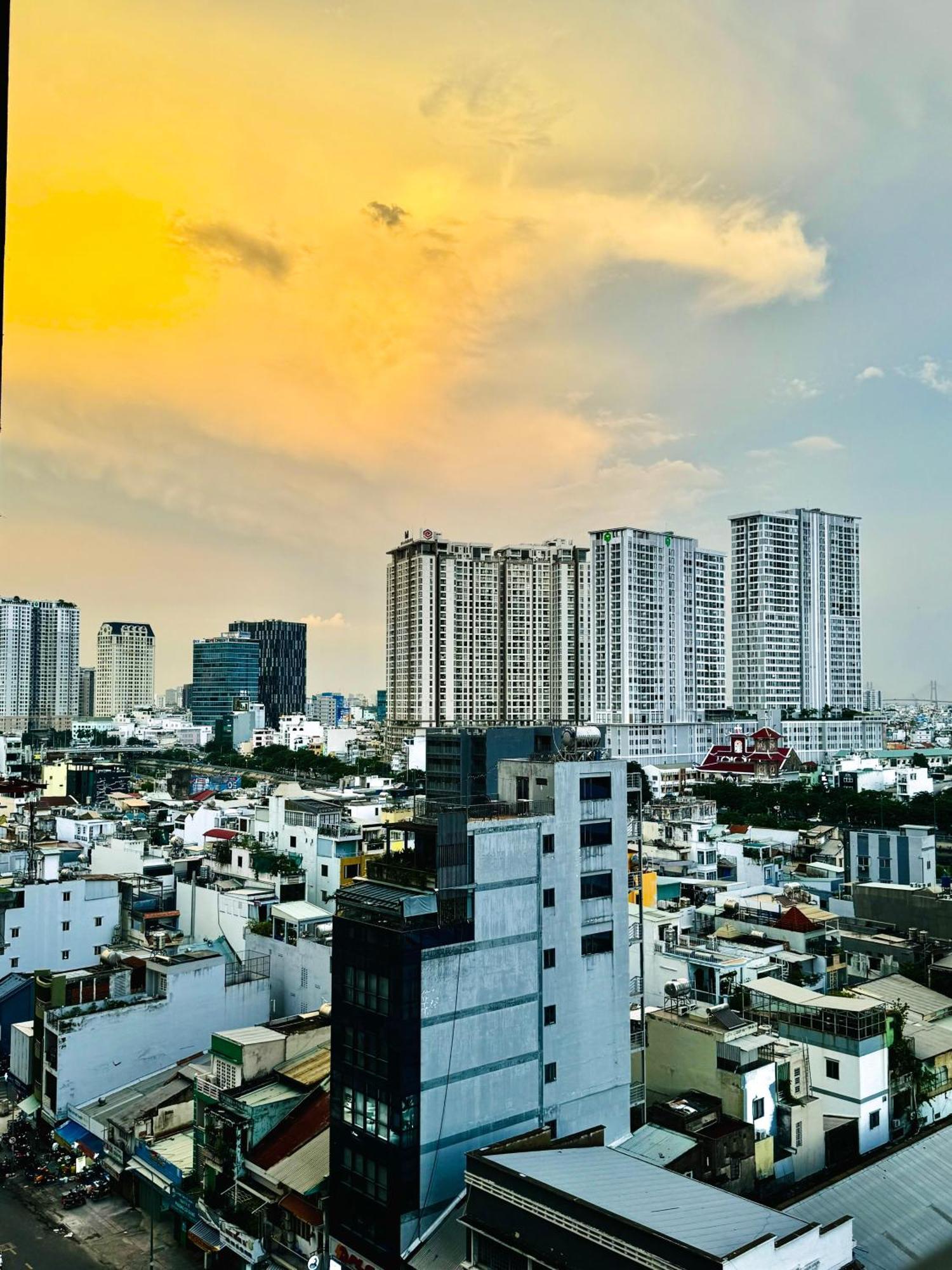 Soho Apt - Luxury Stay, Next To Benthanh Market Bandar Ho Chi Minh Luaran gambar